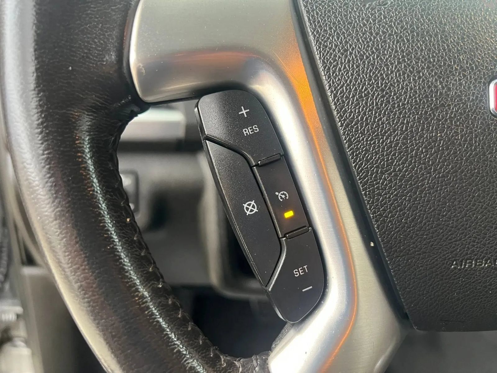 Used 2015 GMC Acadia SLT AWD/4WD image 27