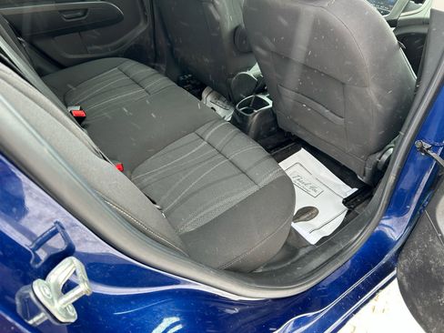 Used 2014 Chevrolet Sonic LT w/ Fun and Sun Package image 11