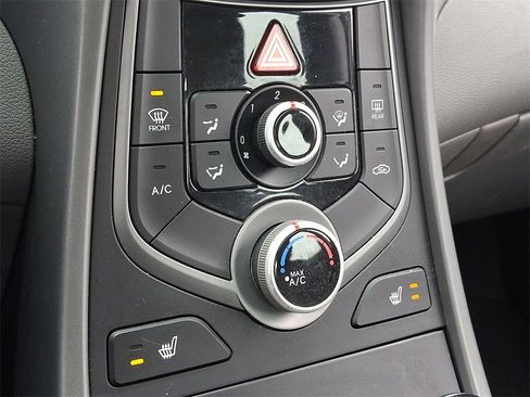 Used 2015 Hyundai Elantra Sport image 16