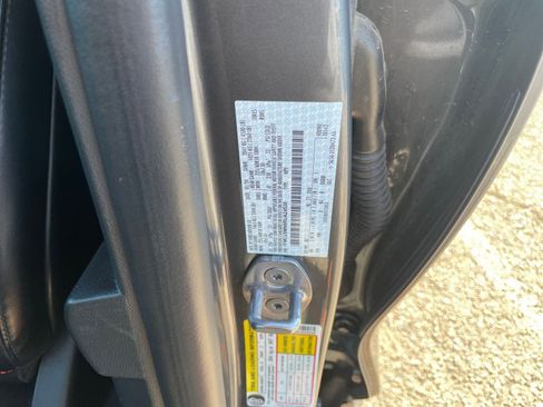 Used 2024 Ford Escape ST-Line image 30