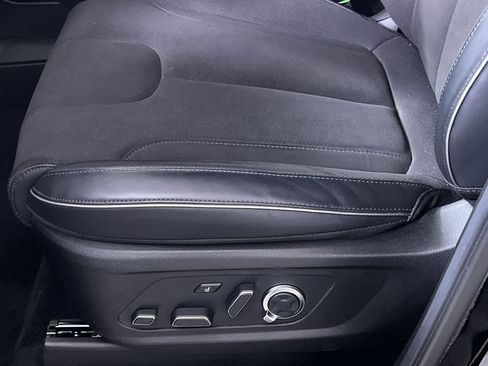 Used 2025 Hyundai Palisade Calligraphy image 14