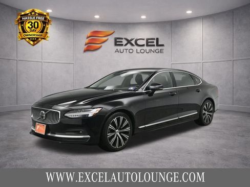 Used 2023 Volvo S90 B6 Plus image 1