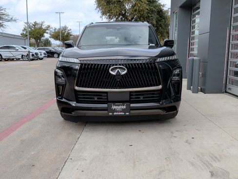 Used 2025 INFINITI QX80 Autograph w/ Autograph Exterior Package image 3