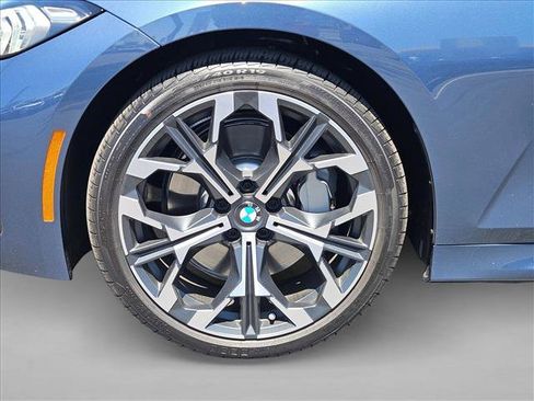 Used 2026 BMW 330i Sedan w/ M Sport Package RWD image 30