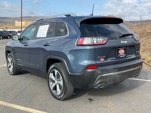 Used 2019 Jeep Cherokee Limited image 28