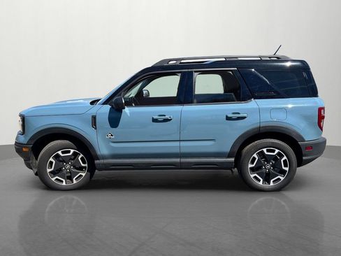 Used 2023 Ford Bronco Sport Outer Banks w/ Tech Package AWD/4WD image 5