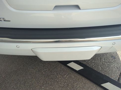 Used 2020 GMC Yukon XL Denali w/ Open Road Package image 10