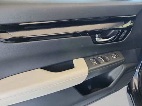 Used 2024 Honda CR-V EX-L image 16