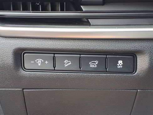Used 2025 Kia Telluride S FWD image 17