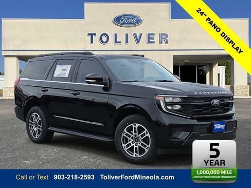 New 2025 Ford Expedition Active image 1