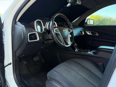 Used 2017 Chevrolet Equinox LT w/ Convenience Package FWD image 37