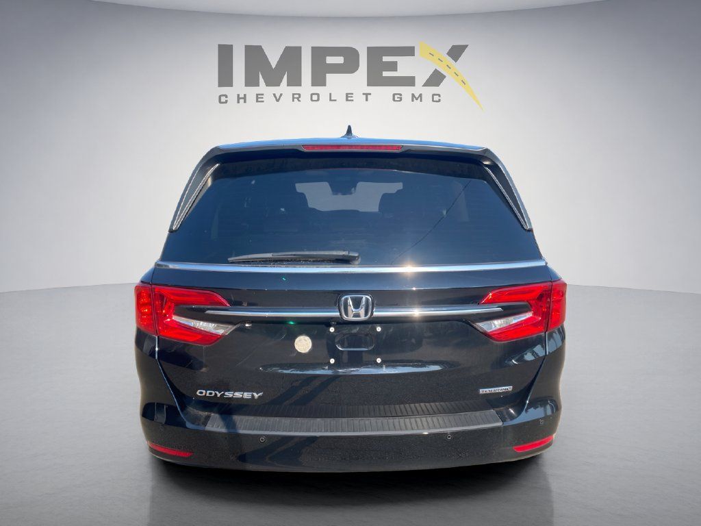 Used 2024 Honda Odyssey Touring image 4