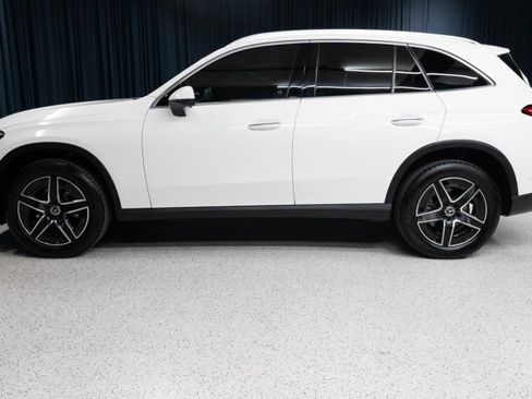 New 2027 Mercedes-Benz GLC 300 image 8