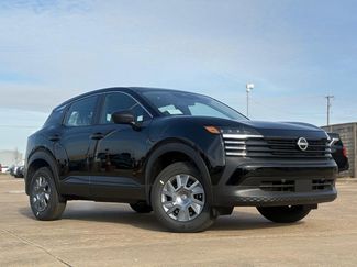 New 2026 Nissan Kicks S video 2