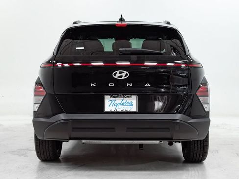 Used 2025 Hyundai Kona SEL FWD image 30