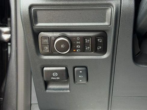 Used 2025 Ford F150 Lariat w/ Equipment Group 501A Mid AWD/4WD image 54