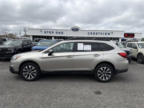 Used 2017 Subaru Outback 3.6R Limited w/ Popular Package #5 image 8