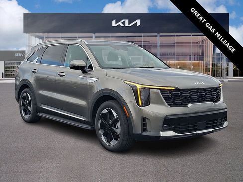Certified 2025 Kia Sorento EX image 1
