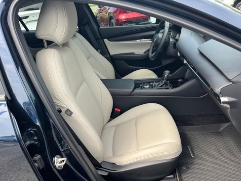 Certified 2025 MAZDA MAZDA3 s FWD image 36