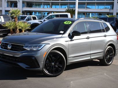 Used 2022 Volkswagen Tiguan SE R-Line