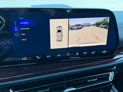 New 2026 Chevrolet Traverse Z71 AWD/4WD image 22