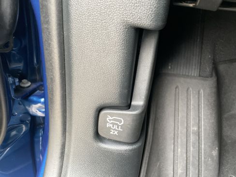 Used 2021 Ford Explorer XLT w/ Equipment Group 202A image 50