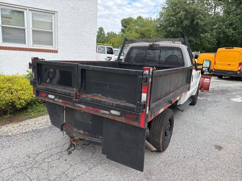 Used 2010 Ford F250 XL AWD/4WD image 9