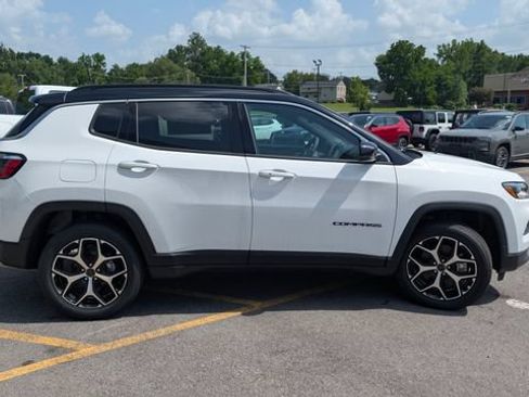 New 2026 Jeep Compass Limited AWD/4WD image 4