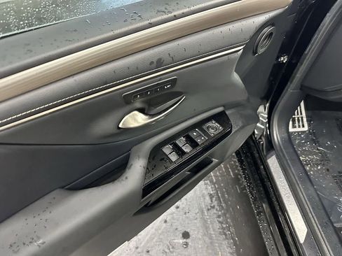 Used 2023 Lexus ES 350 F Sport image 13