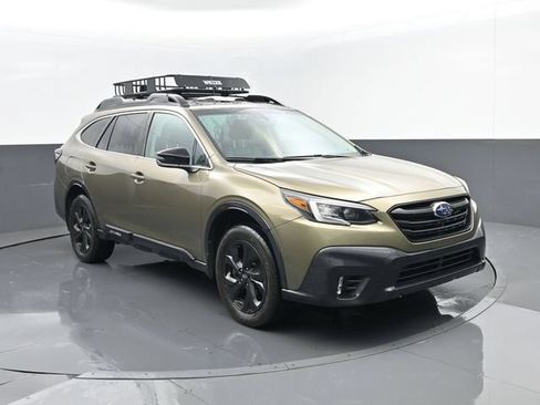 Used 2022 Subaru Outback Onyx Edition XT w/ Popular Package #2 AWD/4WD image 3