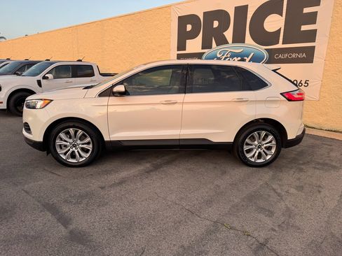 Used 2023 Ford Edge Titanium image 10