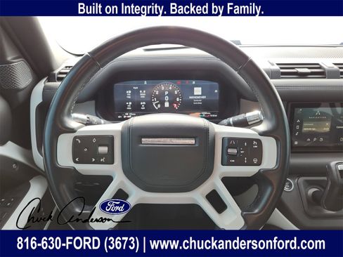 Used 2021 Land Rover Defender 110 X-Dynamic HSE image 14