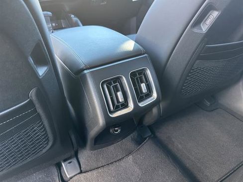 New 2026 Kia Sorento S image 18