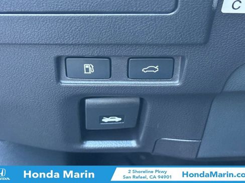 Used 2021 Lexus ES 300h w/ Premium Package image 33