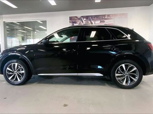 Certified 2023 Audi Q5 2.0T Premium Plus w/ Premium Plus Package AWD/4WD image 3