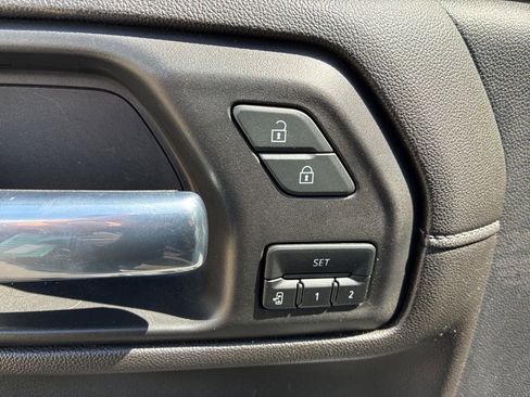 Used 2022 GMC Sierra 2500 Denali w/ Denali Ultimate Package image 10