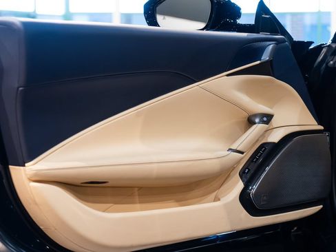 Certified 2024 Ferrari Roma Spider RWD image 19