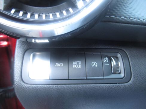 Used 2025 Chevrolet Equinox LT w/ Convenience Package II AWD/4WD image 20