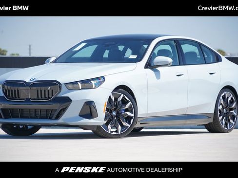 New 2026 BMW i5 eDrive40 w/ Executive Package image 1