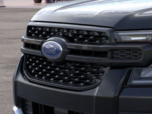 New 2026 Ford Ranger XLT w/ Equipment Group 301A High AWD/4WD image 17