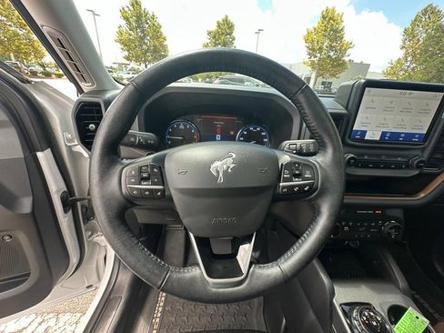 Used 2021 Ford Bronco Sport Badlands w/ Badlands Package AWD/4WD image 14