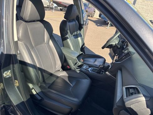 Used 2021 Subaru Forester Limited image 14