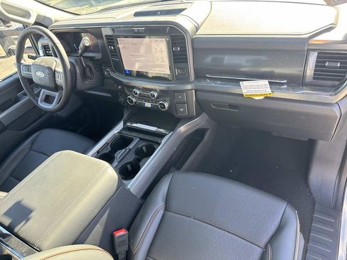 New 2025 Ford F250 Lariat w/ FX4 Off-Road Package image 30