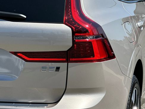 New 2026 Volvo XC60 B5 Plus w/ Protection Package Premier AWD/4WD image 7