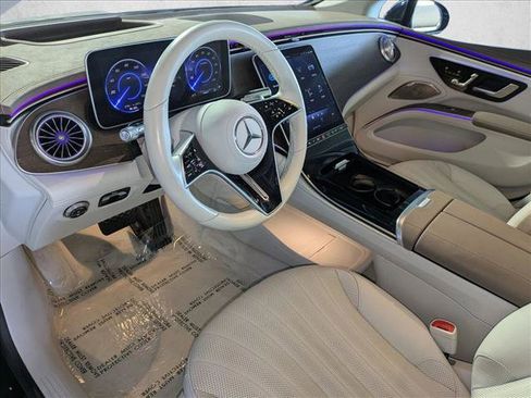 Used 2023 Mercedes-Benz EQS 450+ 4MATIC Sedan image 9