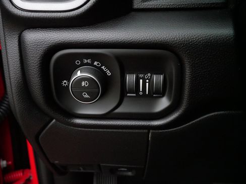 Used 2020 RAM 2500 Power Wagon image 26