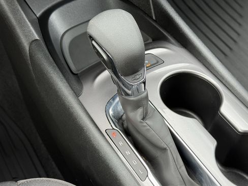 Used 2025 Chevrolet Malibu LS FWD image 27