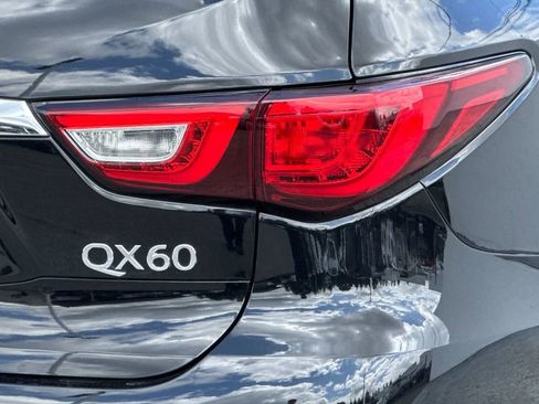 Used 2016 INFINITI QX60 Luxe AWD/4WD image 26