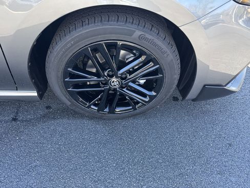 New 2026 Toyota Camry SE image 10