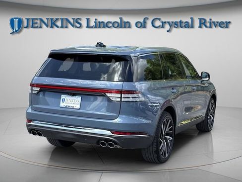 New 2026 Lincoln Aviator Reserve AWD/4WD image 9